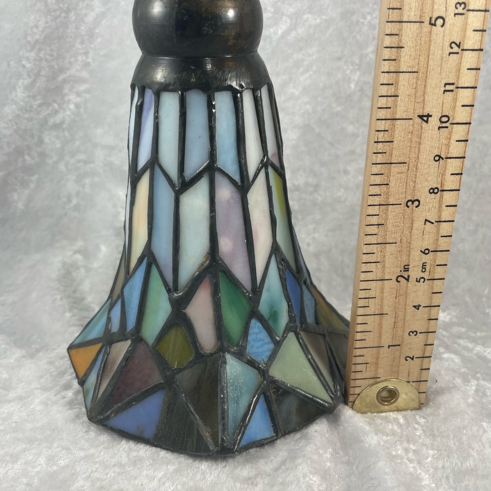Vintage Stained Glass Lily Style Lamp Shade - Picture 6 of 7